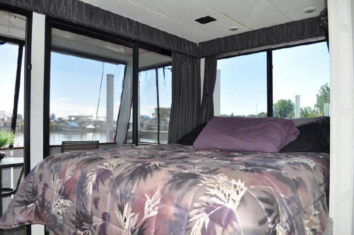 Hills Motel & Marina Alexandria Bay Bagian luar foto