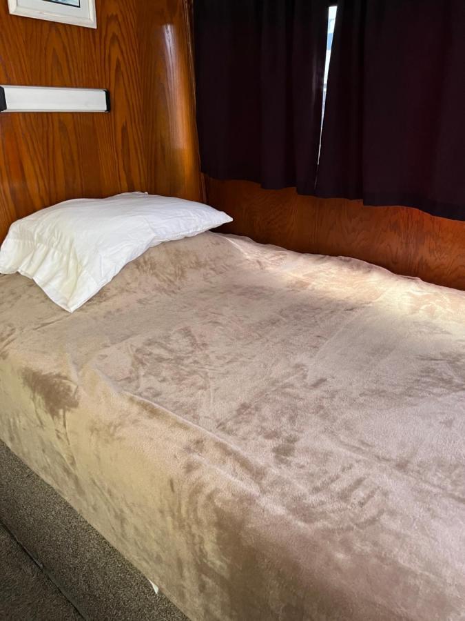 Hills Motel & Marina Alexandria Bay Bagian luar foto