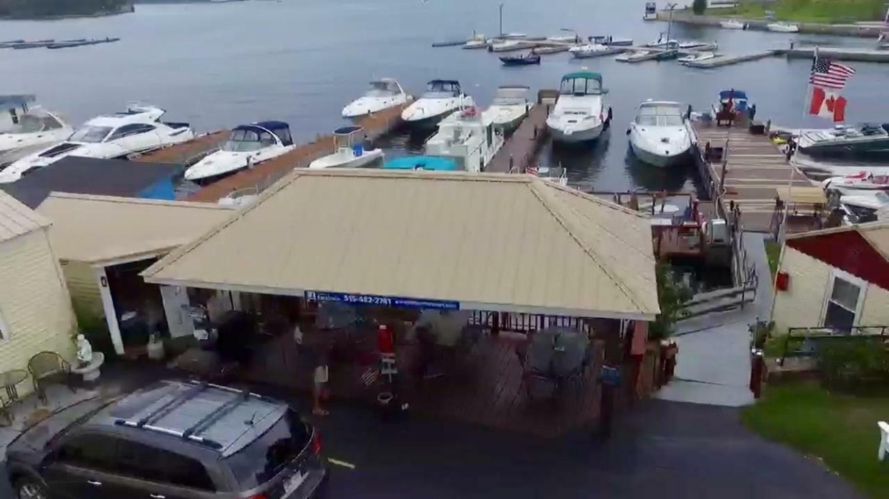 Hills Motel & Marina Alexandria Bay Bagian luar foto